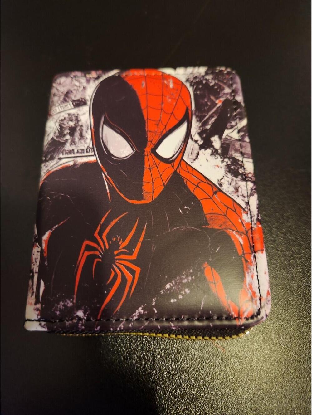 Spiderman Boys' Bifold Coin Wallet Black Red Graphic Print Zipper Comic Design